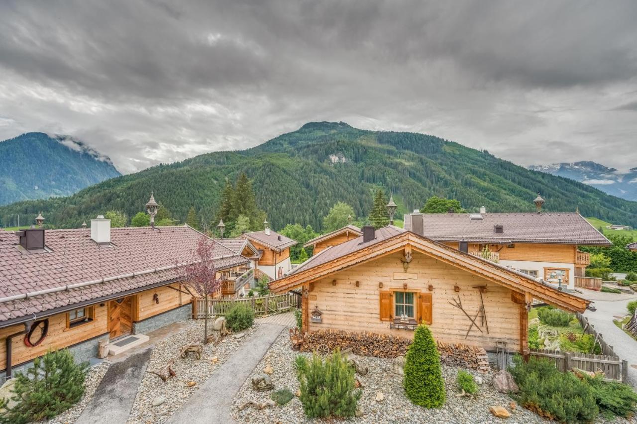 Chaletdorf Am Sonnenhang Neukirchen am Großvenediger Exterior photo